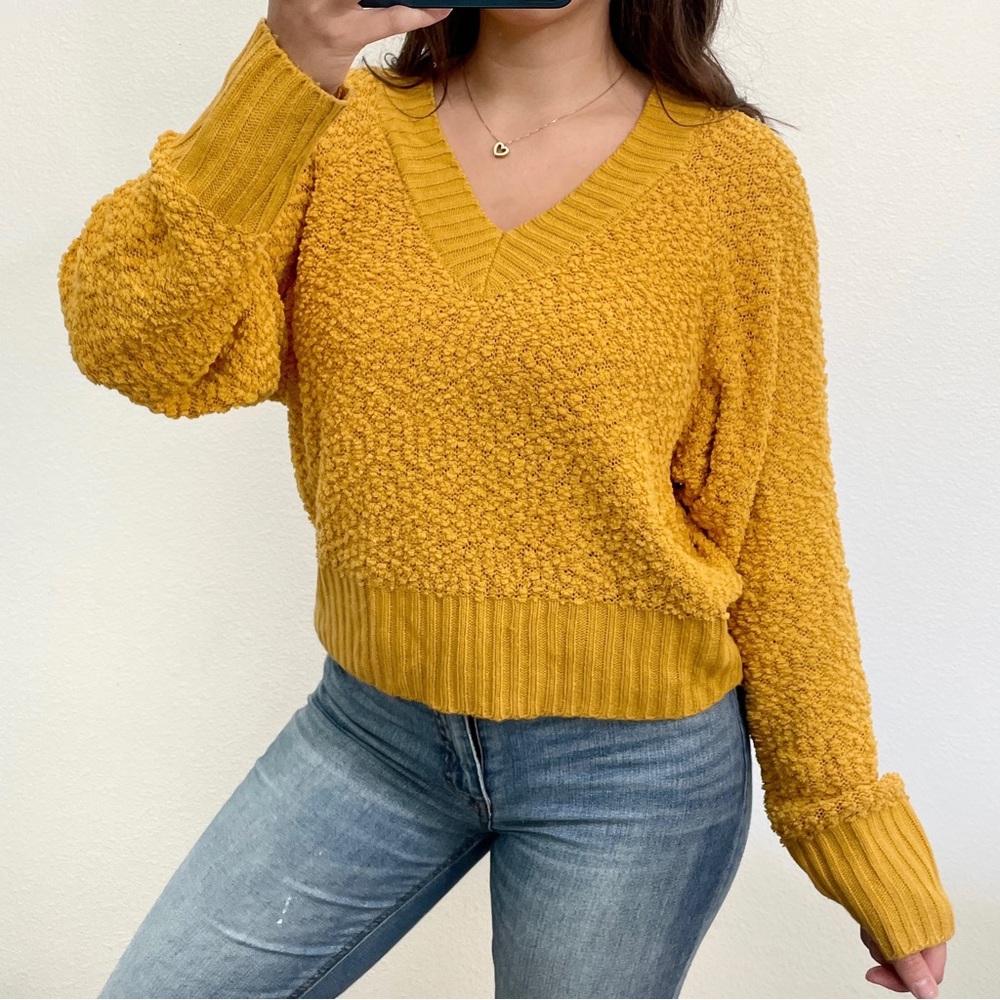 Mustard yellow v neck knit sweater